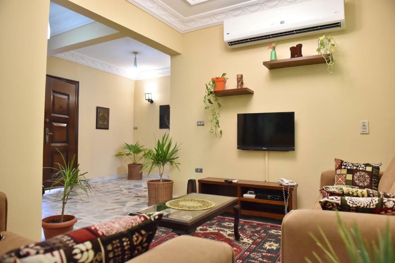 Two-Bedroom Apartment At Mohamed Farid Street Le Caire Extérieur photo